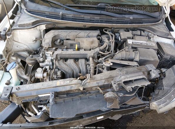 3KPA24AD7LE312965 2020 KIA RIO Белый Вид сзади