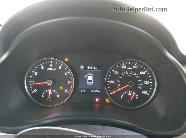 3KPA24AD7LE312965 2020 KIA RIO Белый Вид задних сидений