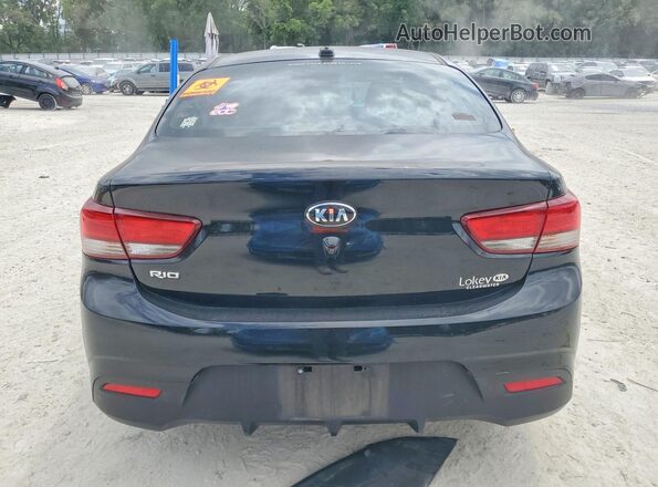 3KPA24AD7LE357646 2020 KIA RIO Black უკანა ხედი