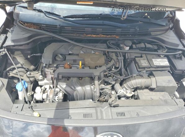 3KPA24AD7LE357646 2020 KIA RIO Black უკანა სალონის ხედი