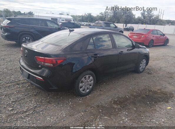 3KPA24AD7ME385514 2021 KIA RIO Black Trasero derecho