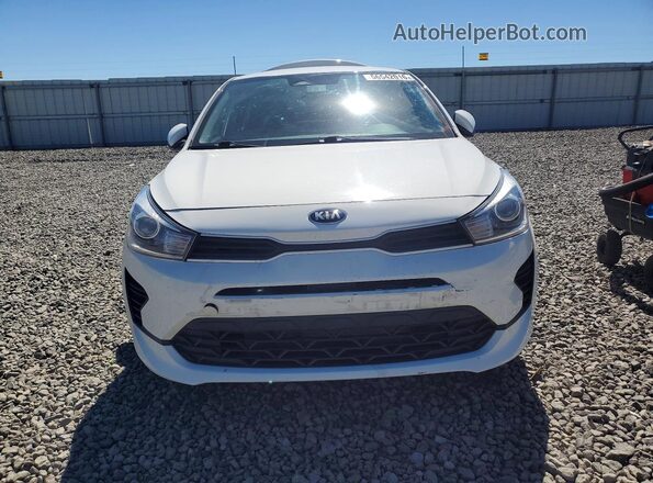 3KPA24AD7ME391538 2021 KIA RIO White Դիմացի տեսք