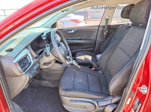 3KPA24AD7NE448919 2022 KIA RIO Burgundy Widok wnętrza z przodu