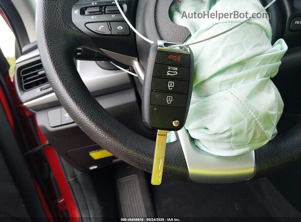 3KPA24AD7PE578332 2023 KIA RIO Red Widok deski rozdzielczej