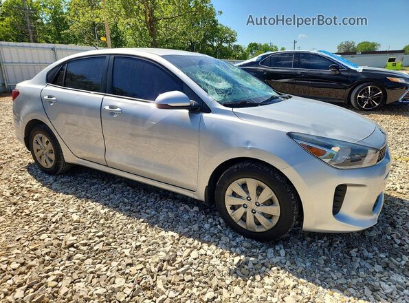 3KPA24AD8LE315339 2020 KIA RIO Silver Front right