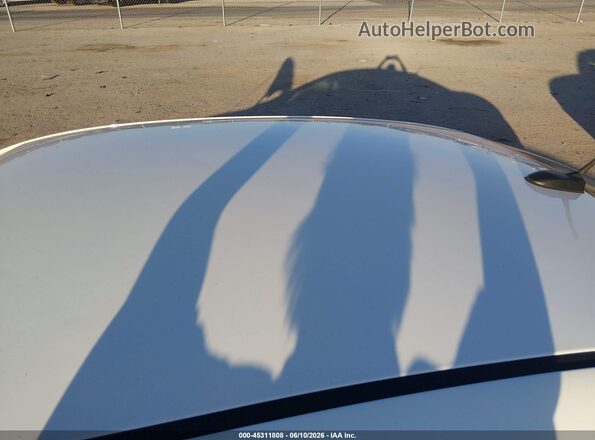 3KPA24AD8LE317009 2020 KIA RIO White Вид салону спереду