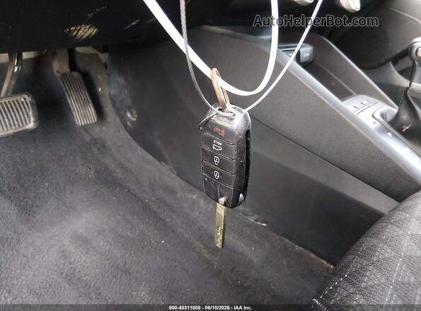 3KPA24AD8LE317009 2020 KIA RIO White Вид ззаду