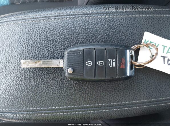 3KPA24AD9LE274722 2020 KIA RIO White Widok deski rozdzielczej