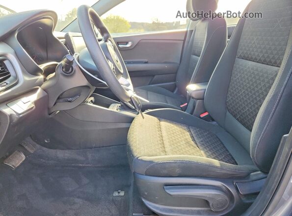 3KPA24AD9LE327869 2020 KIA RIO Gray Սալոնի դիմացի տեսք