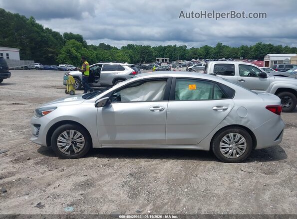 3KPA24AD9ME365569 2021 KIA RIO Silver Սալոնի հետևի տեսք