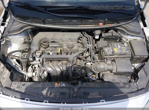 3KPA24AD9PE533733 2023 KIA RIO Silver Vista trasera