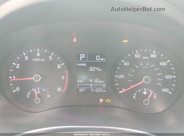 3KPA24ADXLE333342 2020 KIA RIO White Հետևի նստատեղերի տեսք
