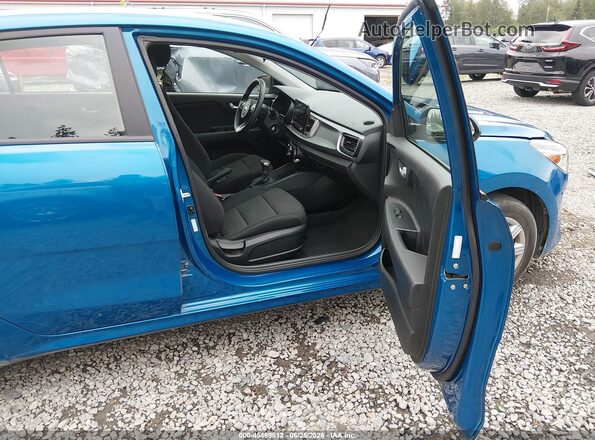 3KPA24ADXME423527 2021 KIA RIO Синий Вид салона спереди