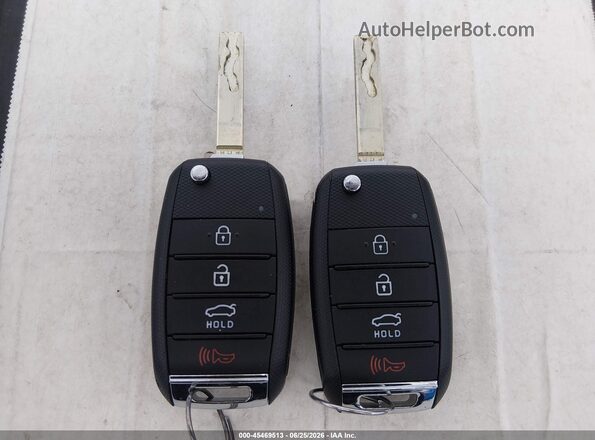 3KPA24ADXME423527 2021 KIA RIO Синий Вид панели приборов
