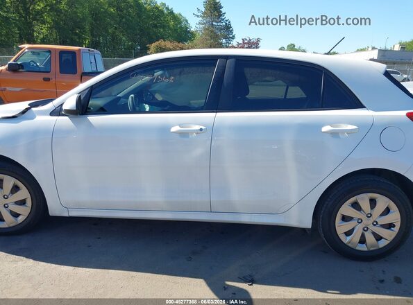 3KPA25AB0JE044827 2018 KIA RIO Белый Панорамный вид салона 360°