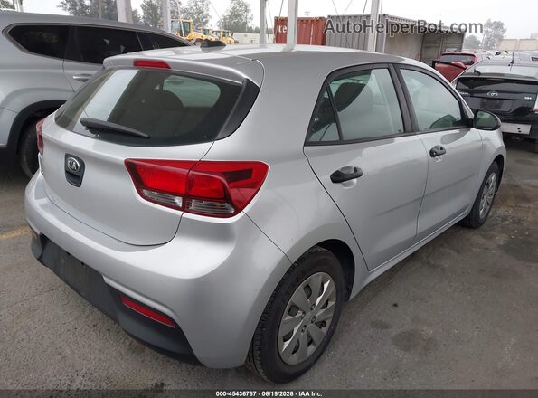 3KPA25AB8JE059883 2018 KIA RIO Silver Tył prawy