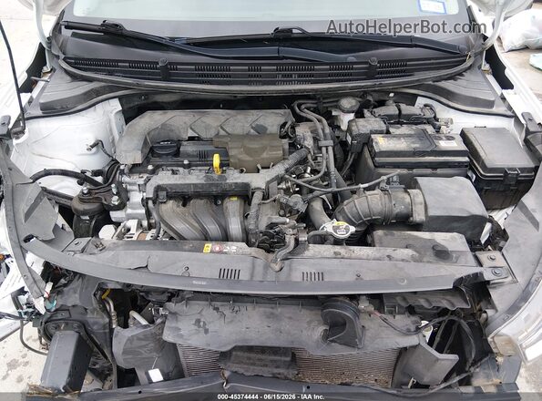 3KPA25AD6ME390015 2021 KIA RIO 5-DOOR White უკანა ხედი