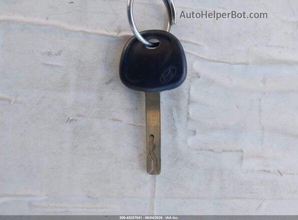 3KPC24A30KE044131 2019 HYUNDAI ACCENT Серебряный Вид панели приборов