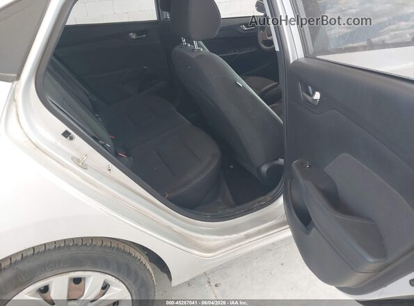 3KPC24A30KE044131 2019 HYUNDAI ACCENT Серебряный Вид наклейки с VIN-кодом