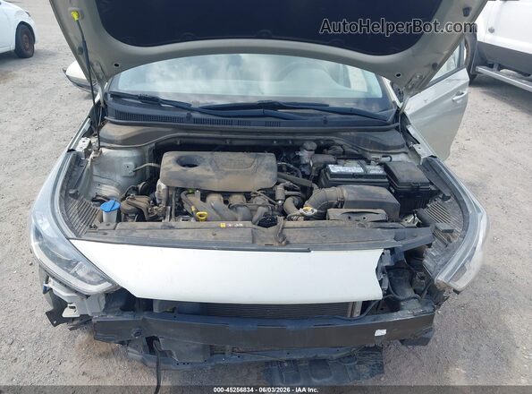 3KPC24A32KE070701 2019 HYUNDAI ACCENT Beige Rear view