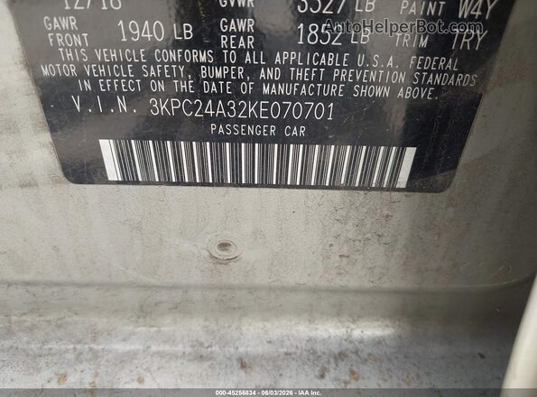 3KPC24A32KE070701 2019 HYUNDAI ACCENT Beige Engine compartment view