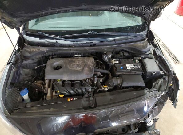 3KPC24A33JE017973 2018 HYUNDAI ACCENT Black Vista interior trasera
