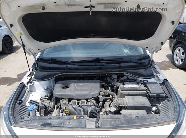 3KPC24A33JE024258 2018 HYUNDAI ACCENT White Rear view