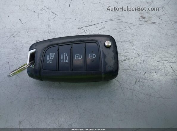 3KPC24A33JE032859 2018 HYUNDAI ACCENT White Widok deski rozdzielczej