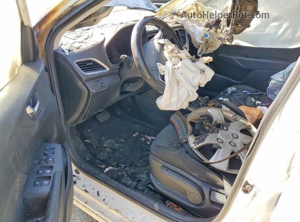 3KPC24A33KE071761 2019 HYUNDAI ACCENT White წინა პანელის ხედი