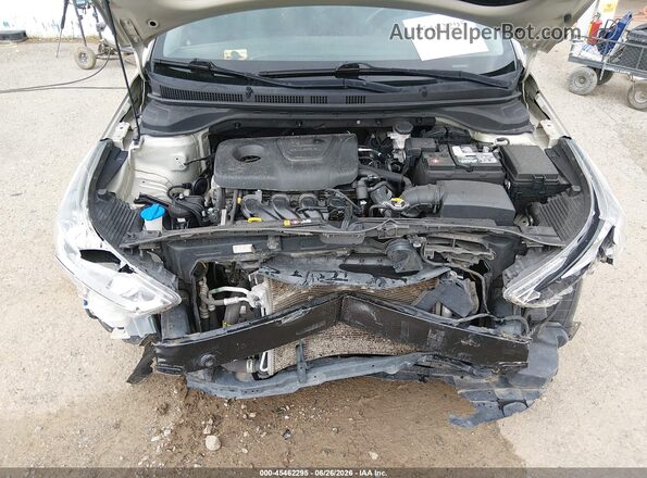 3KPC24A33KE076541 2019 HYUNDAI ACCENT Champagne Вид сзади