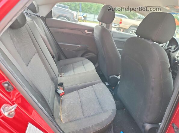 3KPC24A34JE004861 2018 HYUNDAI ACCENT Red Հետևի նստատեղերի տեսք