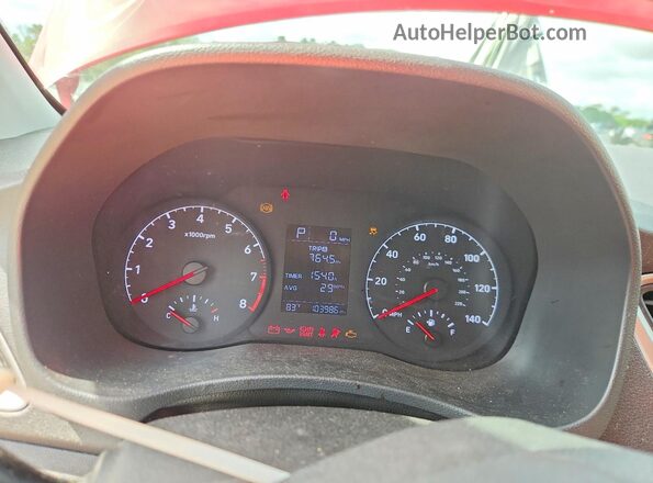 3KPC24A34JE004861 2018 HYUNDAI ACCENT Red Սարքավորումների վահանակի տեսք