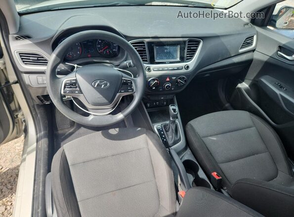 3KPC24A34KE062289 2019 HYUNDAI ACCENT Silver Dashboard view