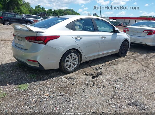 3KPC24A35JE012242 2018 HYUNDAI ACCENT Silver 