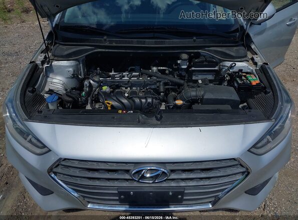 3KPC24A35JE012242 2018 HYUNDAI ACCENT Silver 