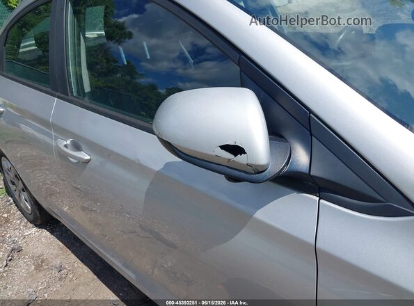 3KPC24A35JE012242 2018 HYUNDAI ACCENT Silver 