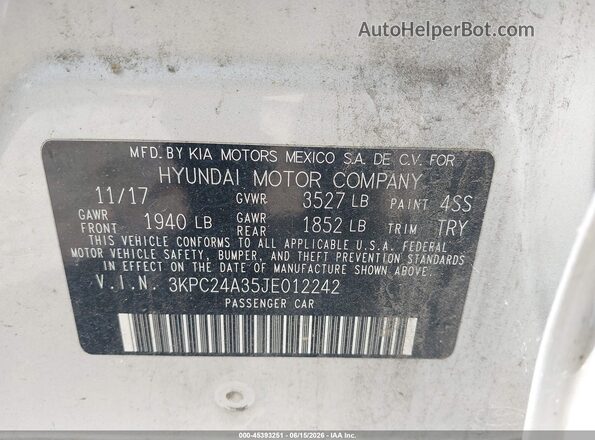 3KPC24A35JE012242 2018 HYUNDAI ACCENT Silver 