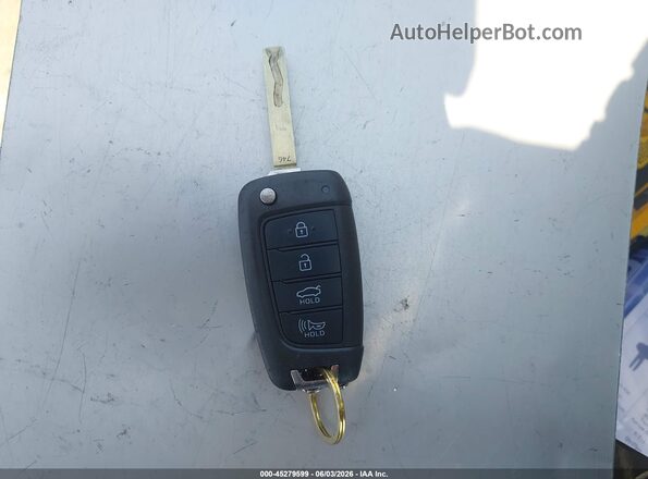 3KPC24A35JE018641 2018 HYUNDAI ACCENT White წინა პანელის ხედი
