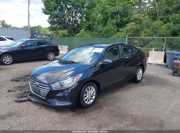 3KPC24A36JE010239 2018 HYUNDAI ACCENT Black Առջևի ձախ երեք քառորդ տեսարան