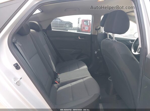 3KPC24A36KE081877 2019 HYUNDAI ACCENT Silver Widok naklejki z numerem VIN