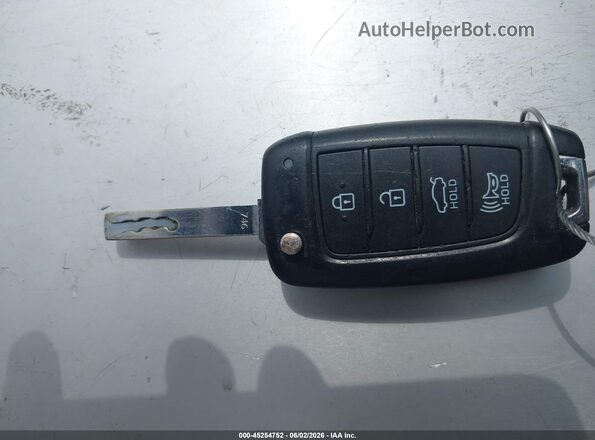 3KPC24A36KE081877 2019 HYUNDAI ACCENT Silver Widok deski rozdzielczej
