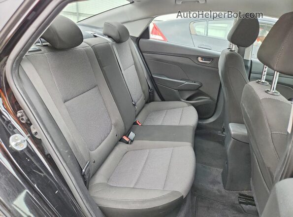 3KPC24A38KE046905 2019 HYUNDAI ACCENT Black Вид задніх сидінь