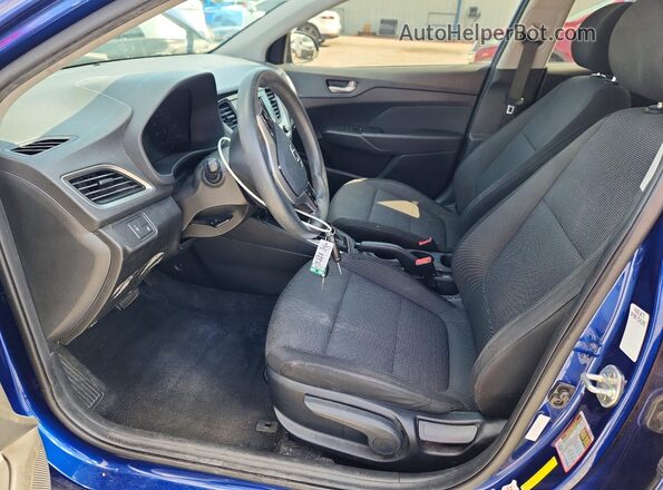 3KPC24A39JE019307 2018 HYUNDAI ACCENT Blue 