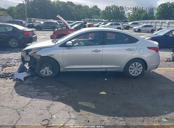 3KPC24A3XKE079503 2019 HYUNDAI ACCENT Silver Widok wnętrza 360 stopni