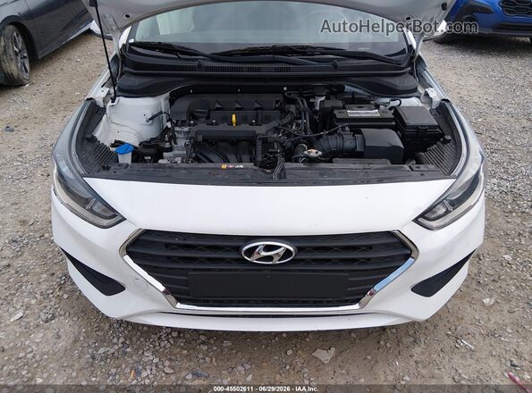 3KPC24A61ME131937 2021 HYUNDAI ACCENT White Հետևի տեսք