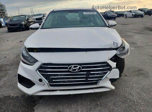 3KPC24A62LE099515 2020 HYUNDAI ACCENT White Widok z przodu