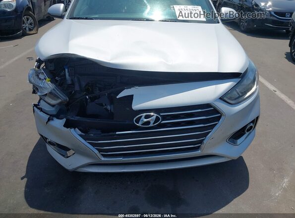 3KPC24A62NE172269 2022 HYUNDAI ACCENT Silver წინა ხედი