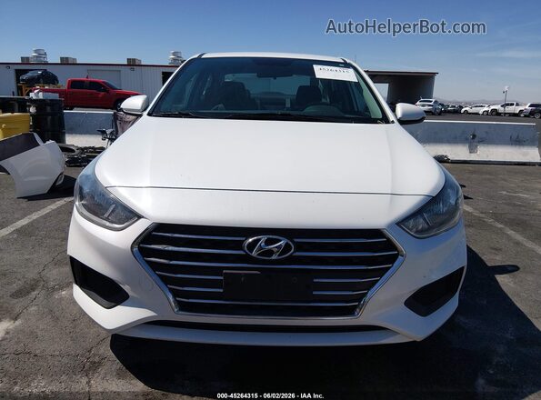 3KPC24A63NE178243 2022 HYUNDAI ACCENT White Вид задньої частини салону