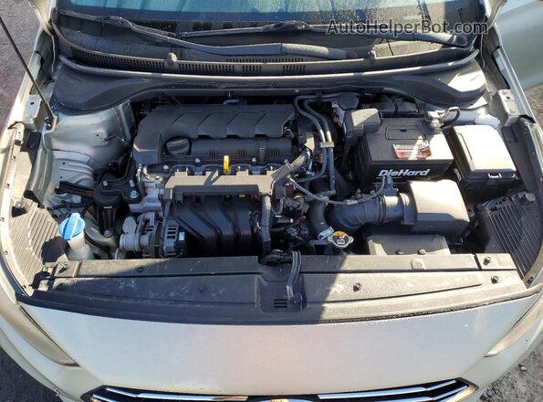 3KPC24A64LE108165 2020 HYUNDAI ACCENT Beige Սալոնի հետևի տեսք