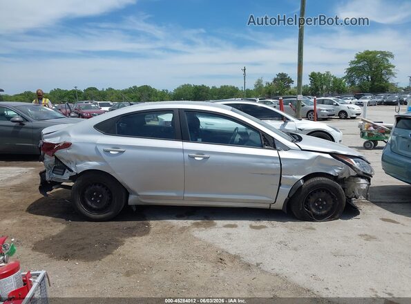 3KPC24A65LE118381 2020 HYUNDAI ACCENT Silver Սալոնի հետևի տեսք